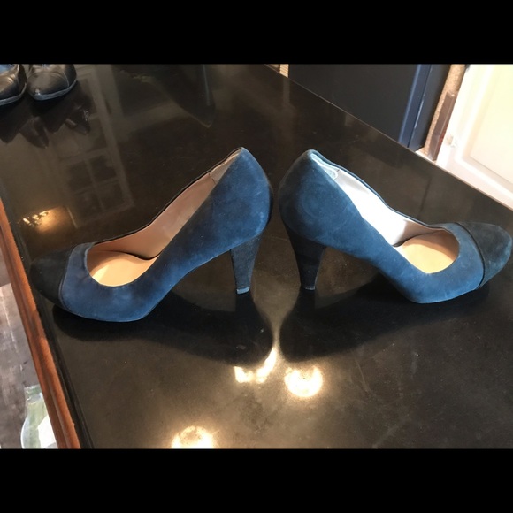 Franco Sarto navy & black suede size 8 heels - Picture 7 of 10